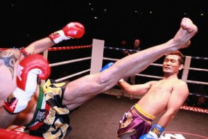 鹿岛鹿角技战术演练密集，冲刺冠军全力以赴